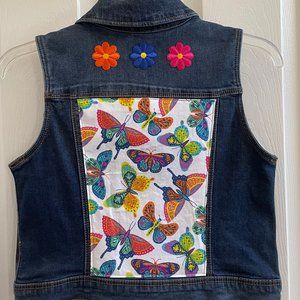 UPCYCLED DECORATED GIRLS YOUTH DENIM JEAN VEST CAT & JACK SZ L 10-12